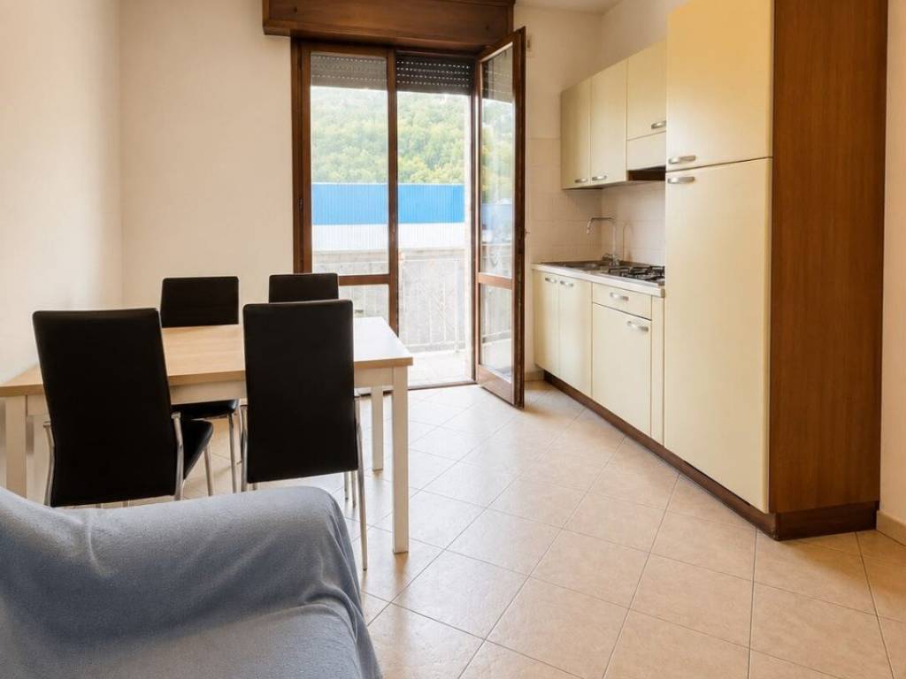 appartamento in vendita a Castellarano in zona Tressano