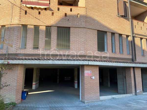 box auto in vendita a Castellarano