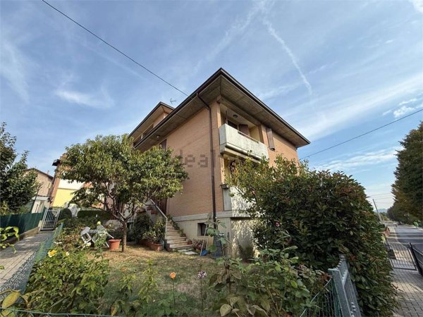 appartamento in vendita a Castellarano in zona Roteglia