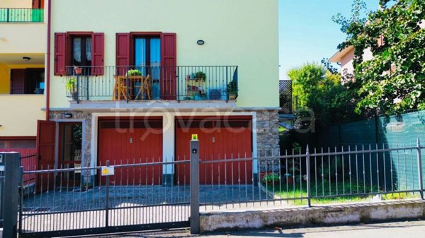 casa indipendente in vendita a Castellarano in zona Roteglia
