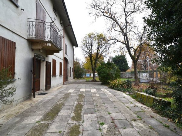 casa indipendente in vendita a Castelnovo di Sotto