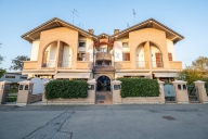 casa indipendente in vendita a Castelnovo di Sotto