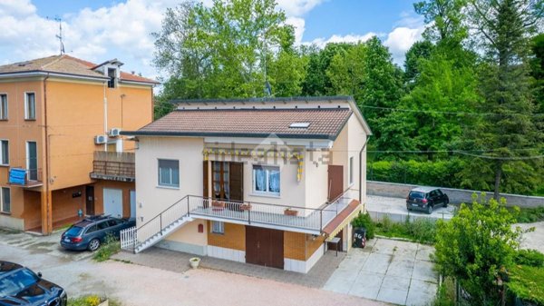 casa indipendente in vendita a Castelnovo di Sotto