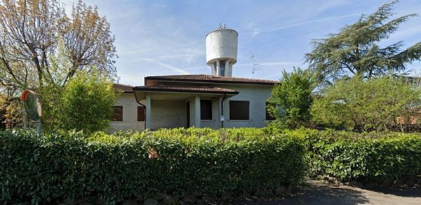 casa indipendente in vendita a Castelnovo di Sotto