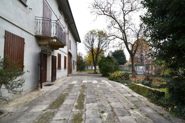 casa indipendente in vendita a Castelnovo di Sotto