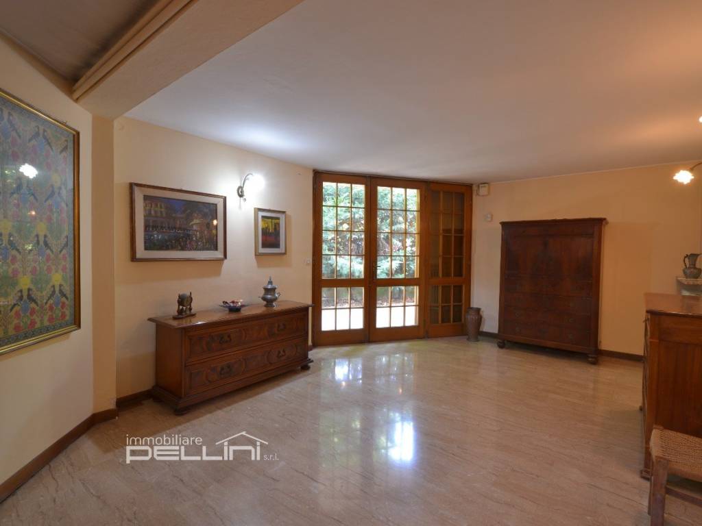 casa indipendente in vendita a Castelnovo di Sotto