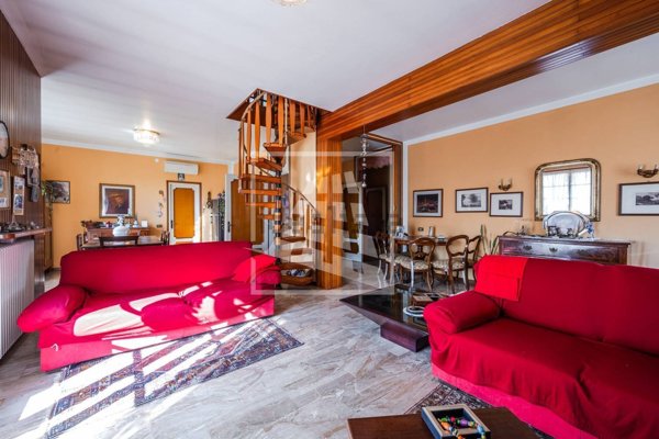 casa indipendente in vendita a Castelnovo di Sotto