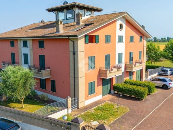 appartamento in vendita a Castelnovo di Sotto in zona San Savino