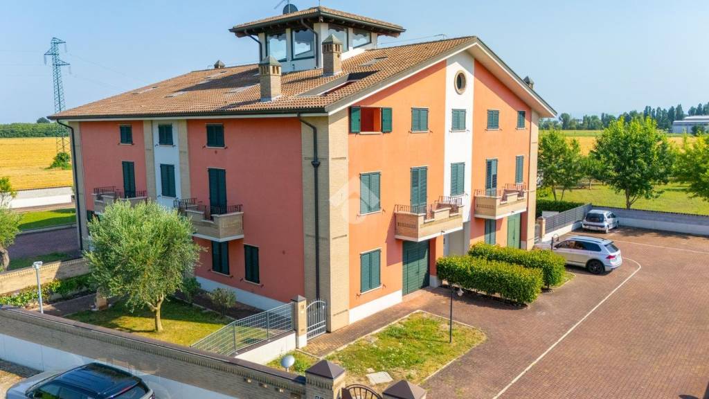 appartamento in vendita a Castelnovo di Sotto in zona San Savino