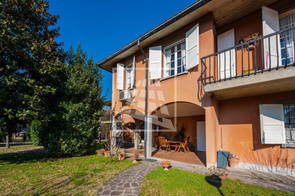 casa indipendente in vendita a Castelnovo di Sotto