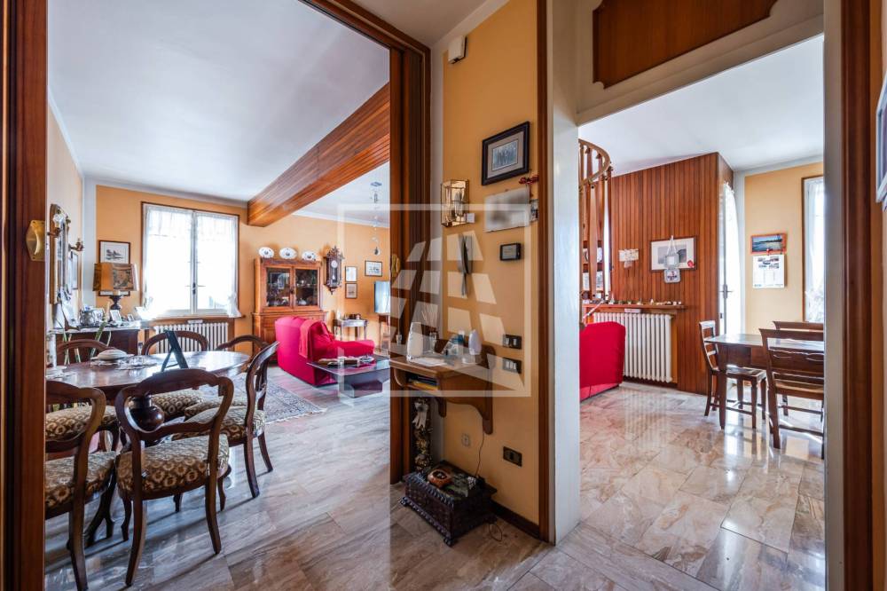 casa indipendente in vendita a Castelnovo di Sotto