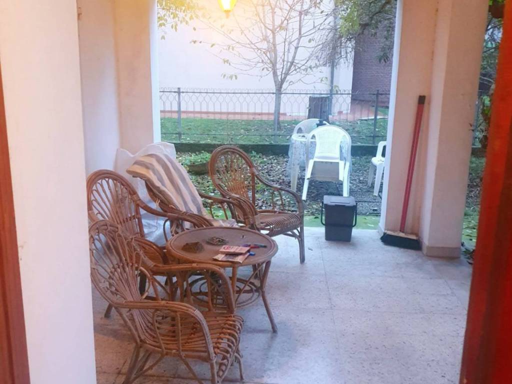 appartamento in vendita a Castelnovo di Sotto in zona Case Melli