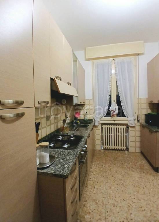 casa indipendente in vendita a Castelnovo di Sotto in zona Case Melli