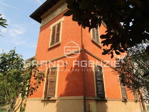 casa indipendente in vendita a Castelnovo di Sotto