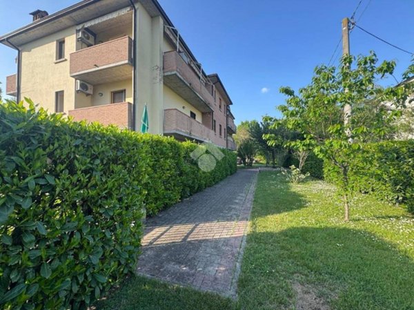 appartamento in vendita a Castelnovo di Sotto in zona Meletole