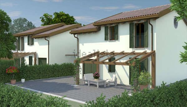 casa indipendente in vendita a Castelnovo di Sotto in zona Case Melli