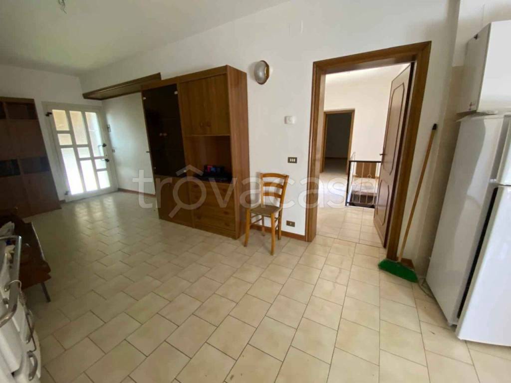 casa indipendente in vendita a Castelnovo ne' Monti in zona Costa de' Grassi