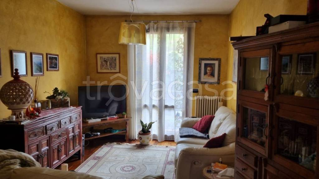 appartamento in vendita a Castelnovo ne' Monti