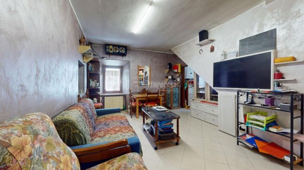 appartamento in vendita a Castelnovo ne' Monti