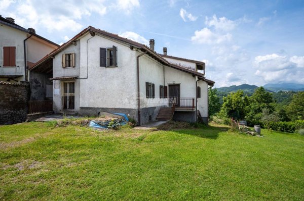 appartamento in vendita a Castelnovo ne' Monti in zona Casino