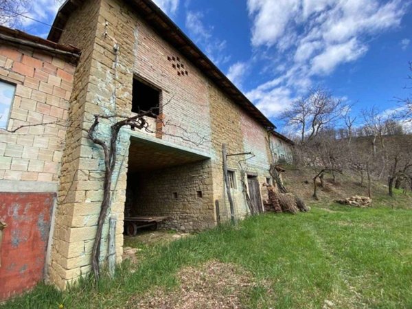 appartamento in vendita a Castelnovo ne' Monti in zona Casale