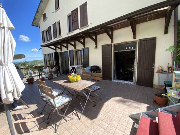 appartamento in vendita a Castelnovo ne' Monti