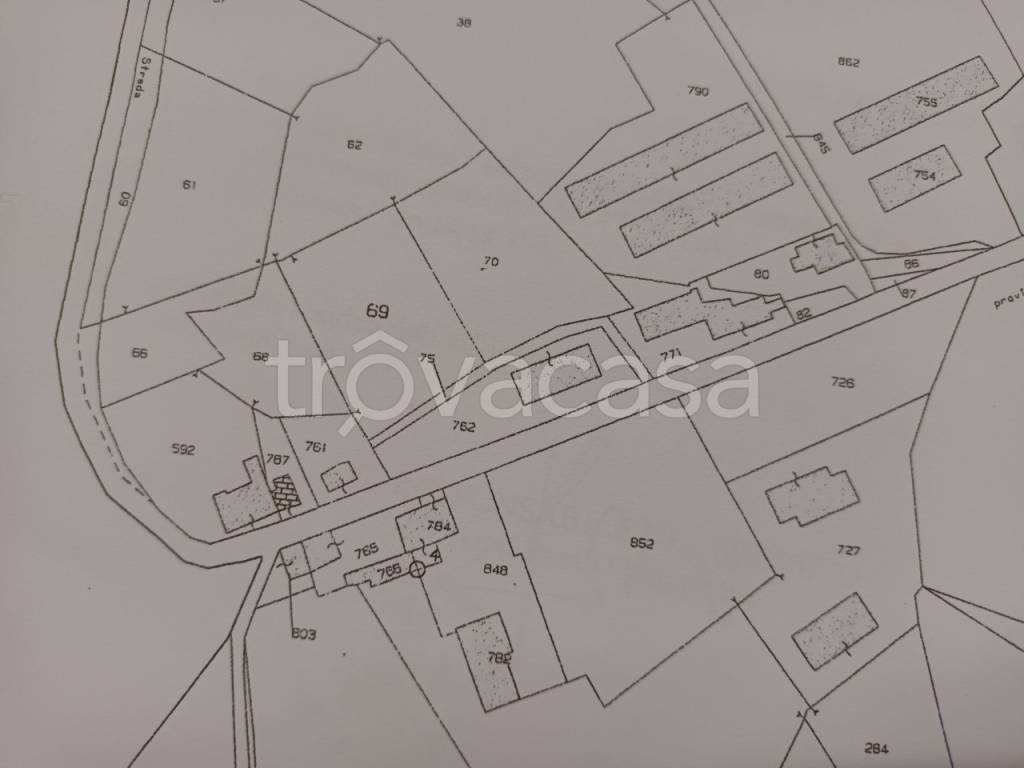 casa indipendente in vendita a Castelnovo ne' Monti in zona Bora del Musso