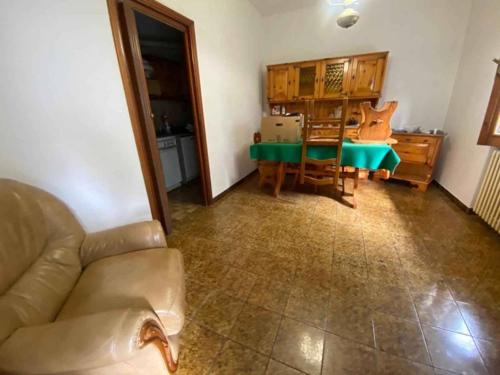 appartamento in vendita a Castelnovo ne' Monti