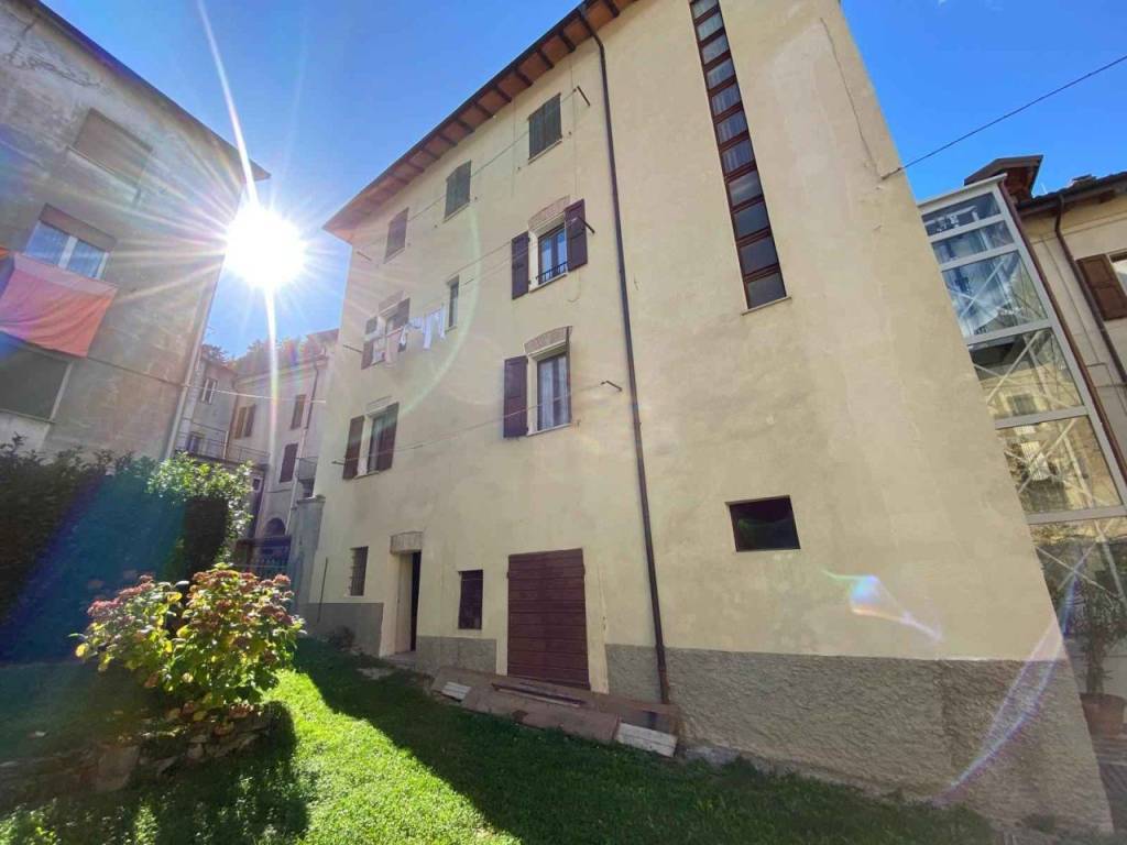 appartamento in vendita a Castelnovo ne' Monti