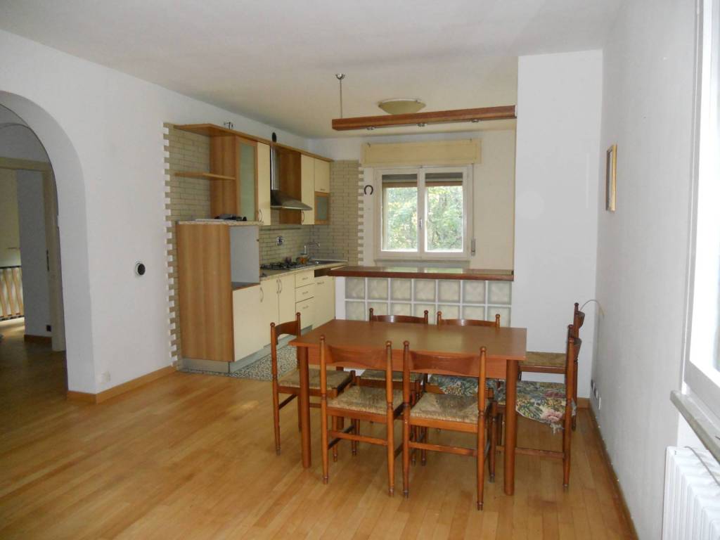 appartamento in vendita a Castelnovo ne' Monti in zona Casino