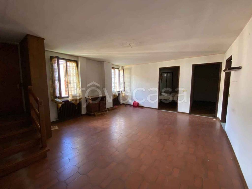 appartamento in vendita a Castelnovo ne' Monti