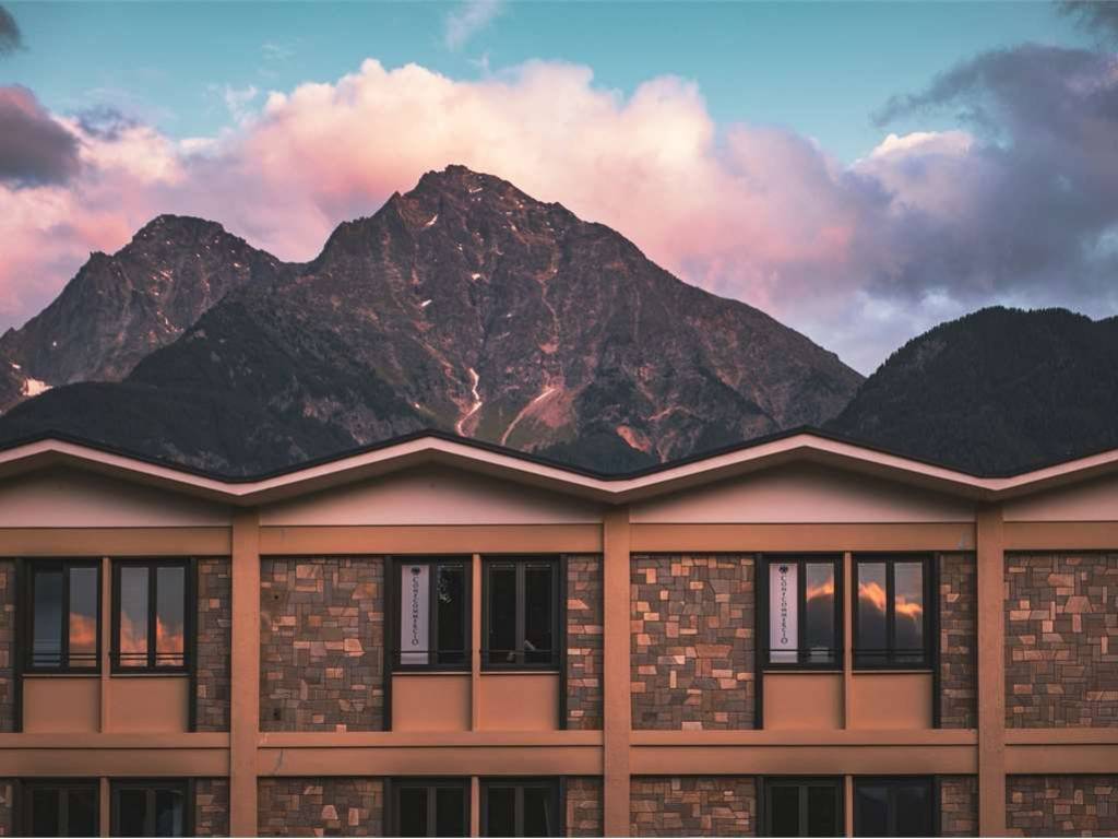 casa semindipendente in vendita a Castelnovo ne' Monti in zona Gatta