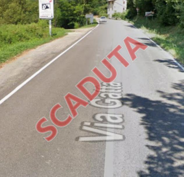 pentavano in vendita a Castelnovo ne' Monti in zona Gatta