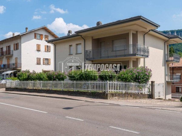 appartamento in vendita a Castelnovo ne' Monti in zona Casino