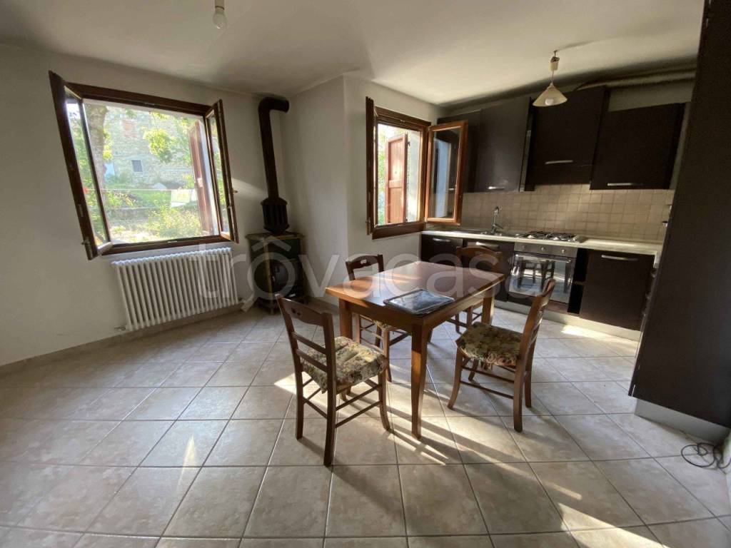 appartamento in vendita a Castelnovo ne' Monti in zona Cerreto