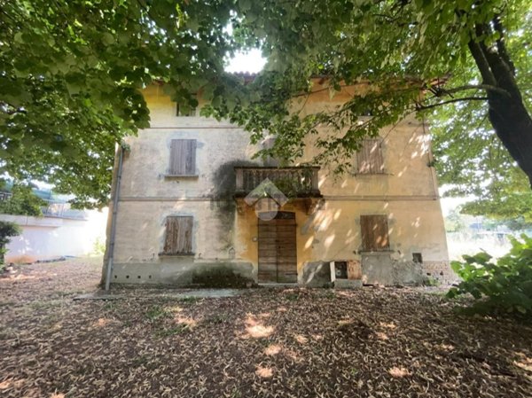 casa indipendente in vendita a Cavriago