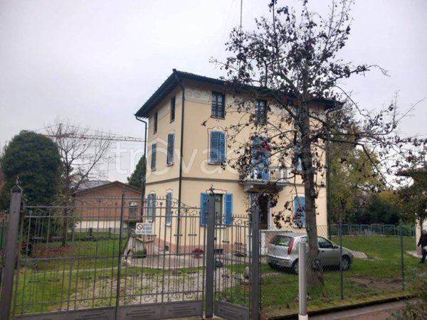 casa indipendente in vendita a Cavriago