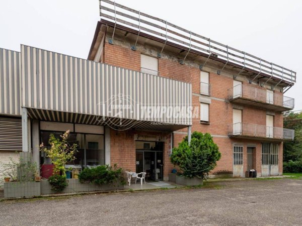 intera palazzina in vendita a Cavriago