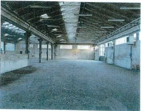 locale commerciale in vendita a Cavriago
