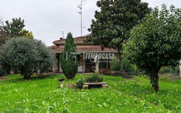 casa indipendente in vendita a Cavriago