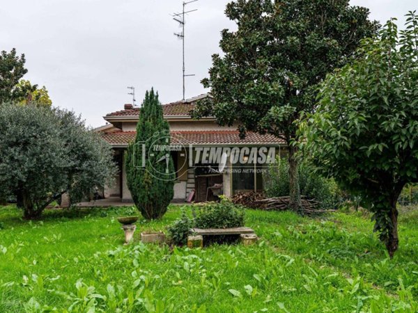 casa indipendente in vendita a Cavriago