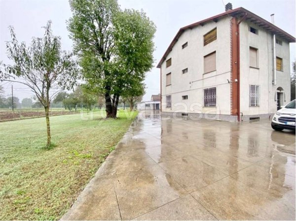casa indipendente in vendita a Cavriago