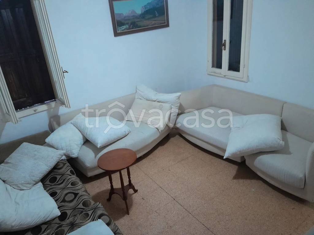 casa indipendente in vendita a Cavriago
