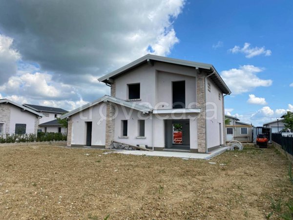 casa indipendente in vendita a Cavriago