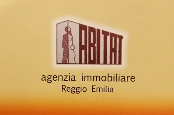 negozio in vendita a Cavriago