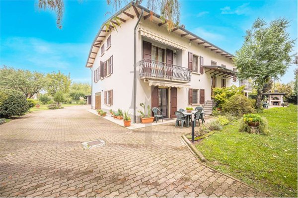 casa indipendente in vendita a Cavriago
