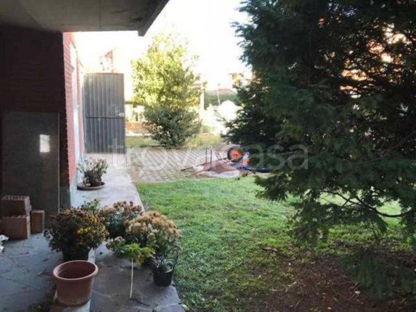 casa indipendente in vendita a Cavriago
