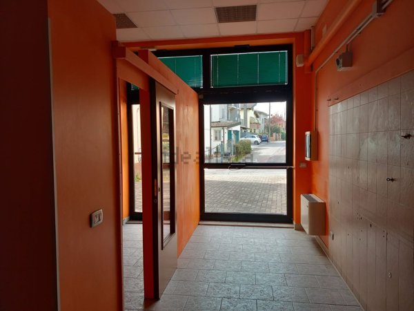 ufficio in vendita a Cavriago