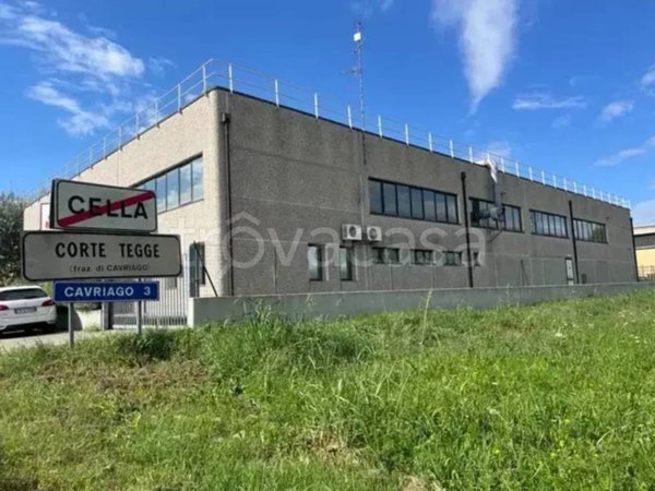 locale commerciale in vendita a Cavriago
