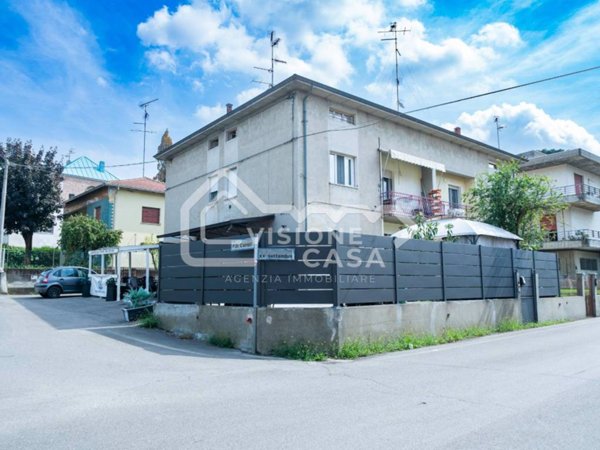 casa indipendente in vendita a Cavriago